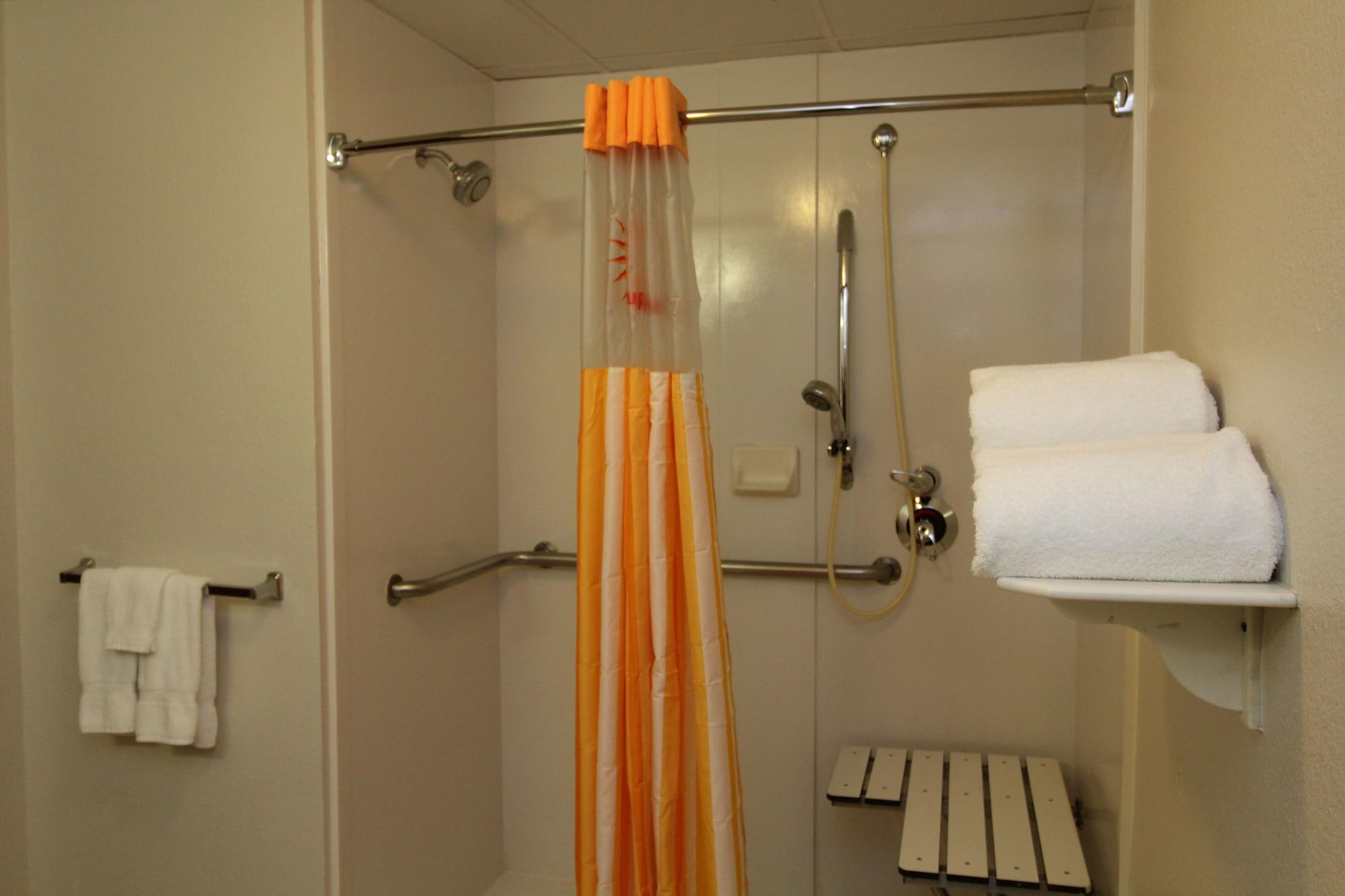 La Quinta By Wyndham St. Pete-Clearwater Airport Hotel Eksteriør billede