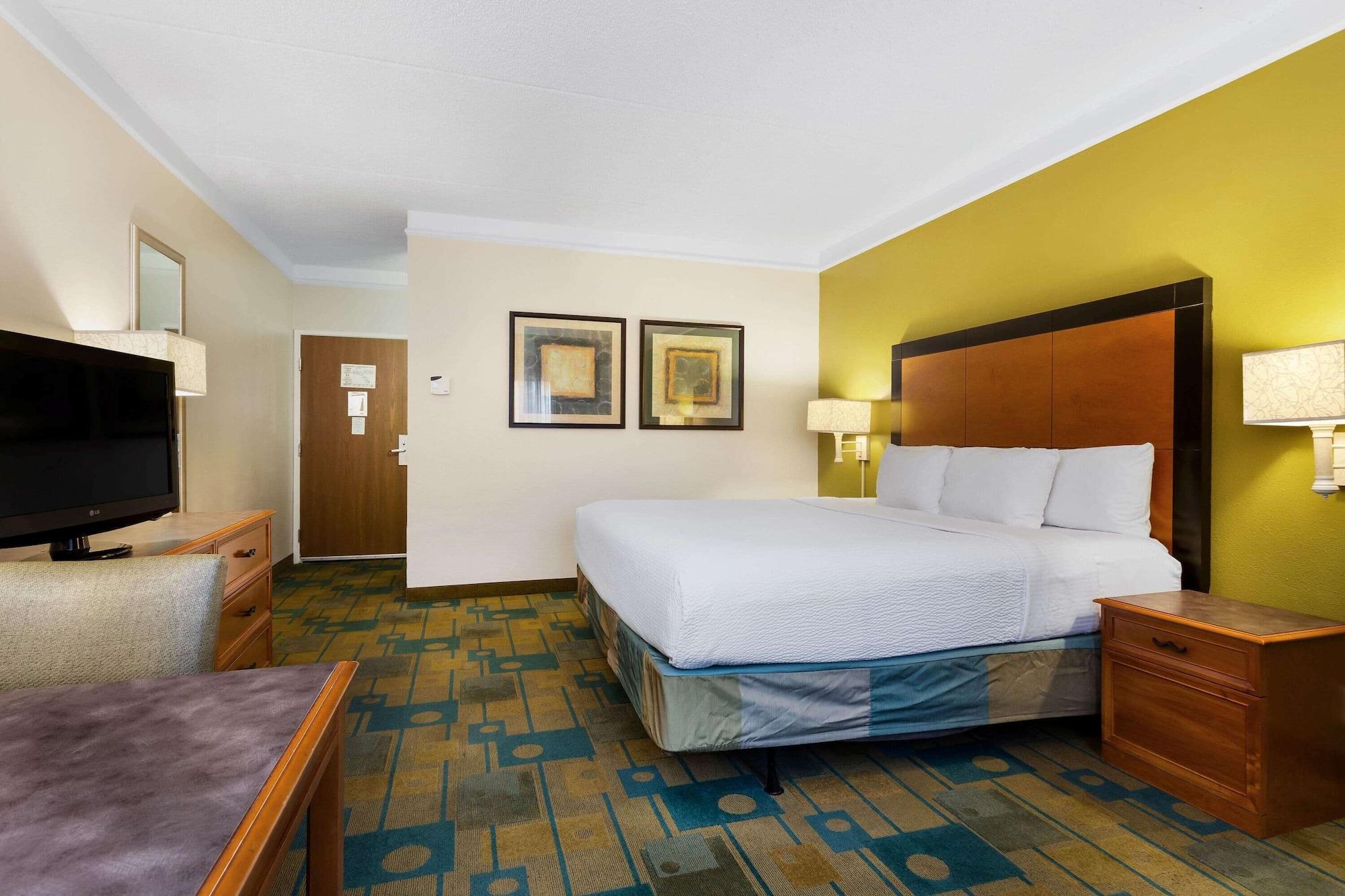La Quinta By Wyndham St. Pete-Clearwater Airport Hotel Eksteriør billede