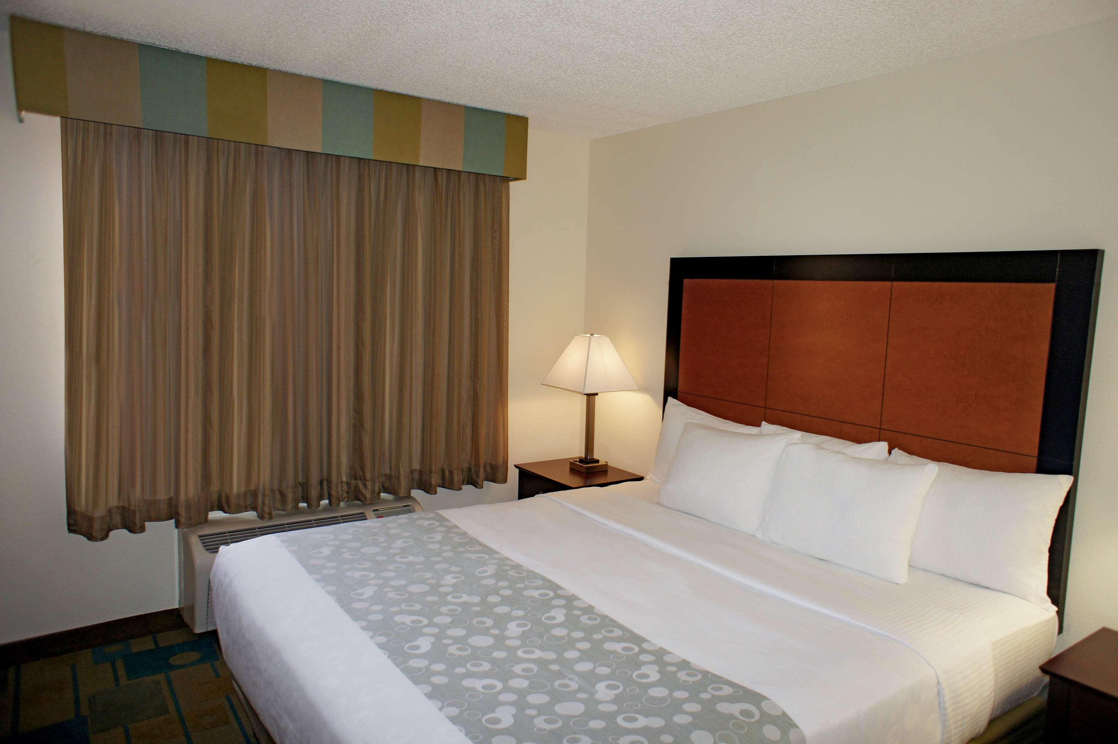 La Quinta By Wyndham St. Pete-Clearwater Airport Hotel Eksteriør billede