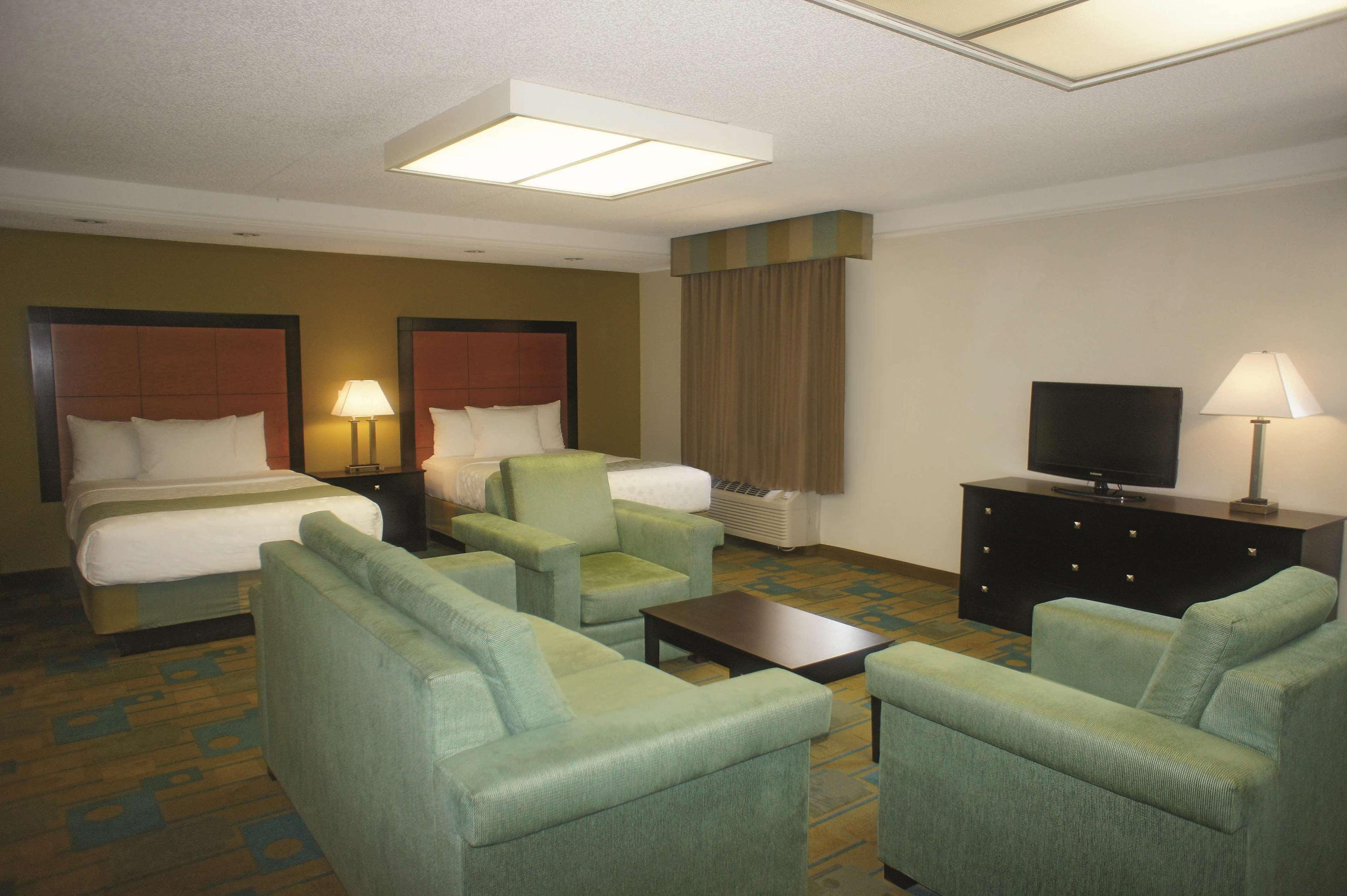 La Quinta By Wyndham St. Pete-Clearwater Airport Hotel Eksteriør billede