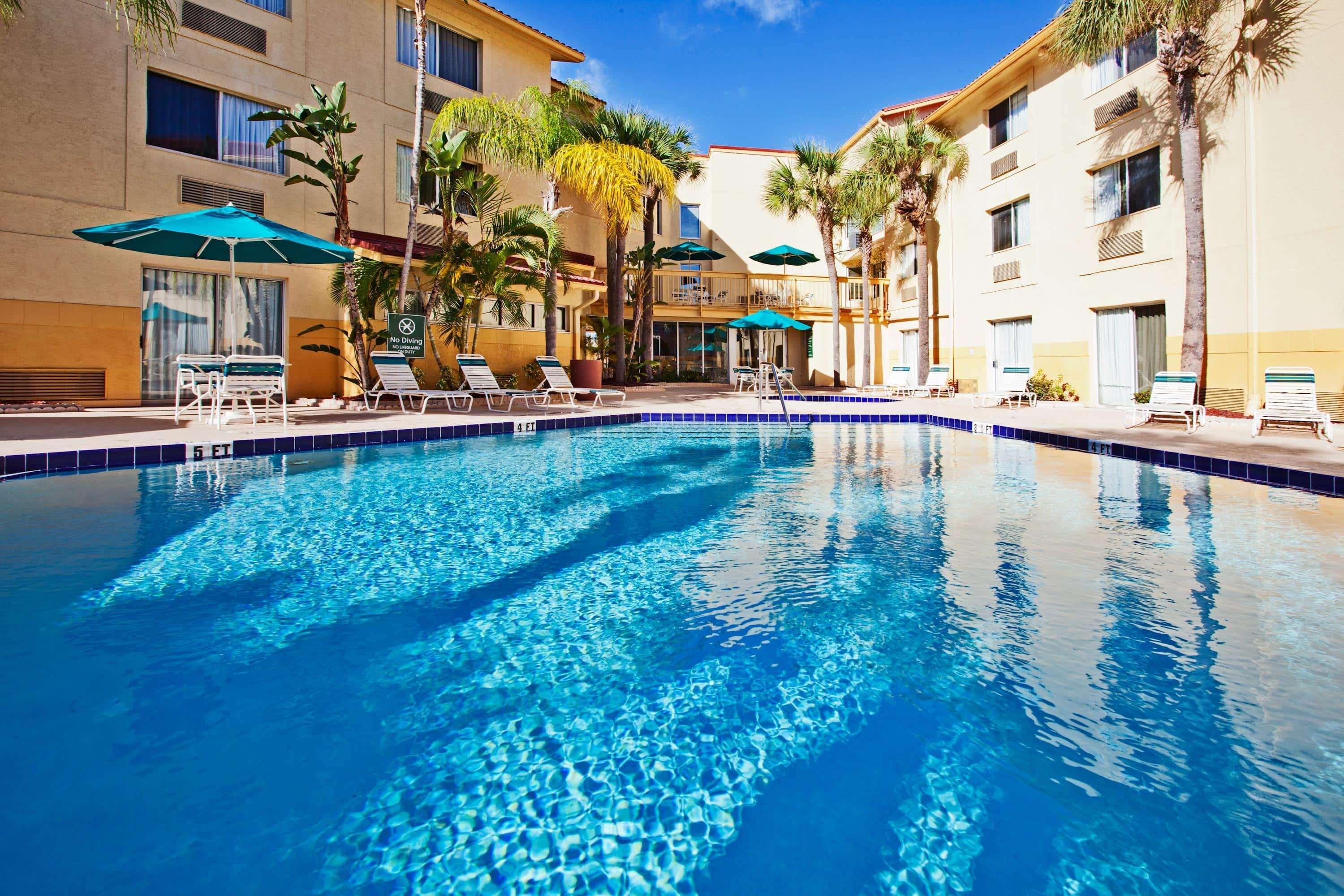 La Quinta By Wyndham St. Pete-Clearwater Airport Hotel Eksteriør billede