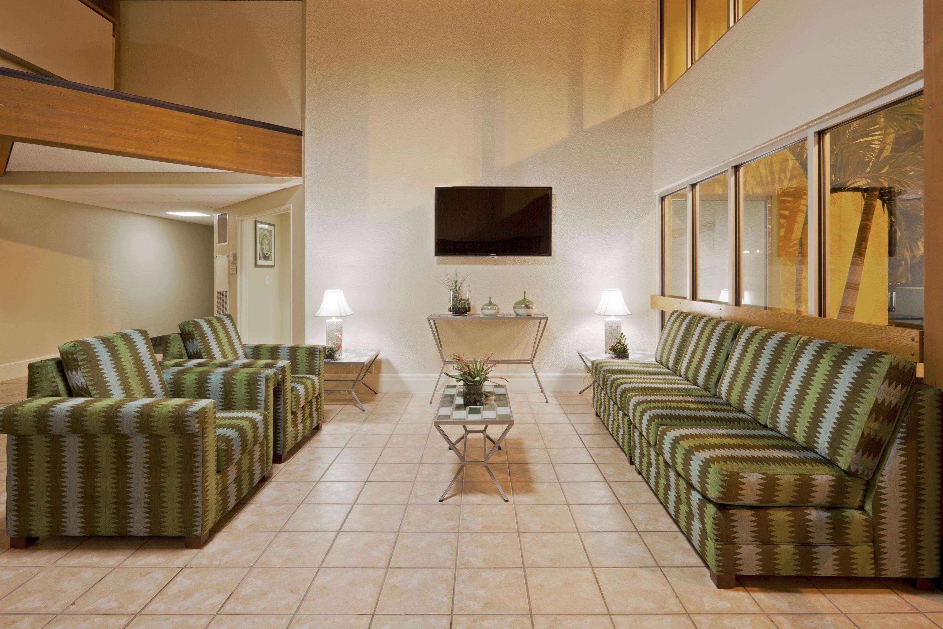 La Quinta By Wyndham St. Pete-Clearwater Airport Hotel Eksteriør billede