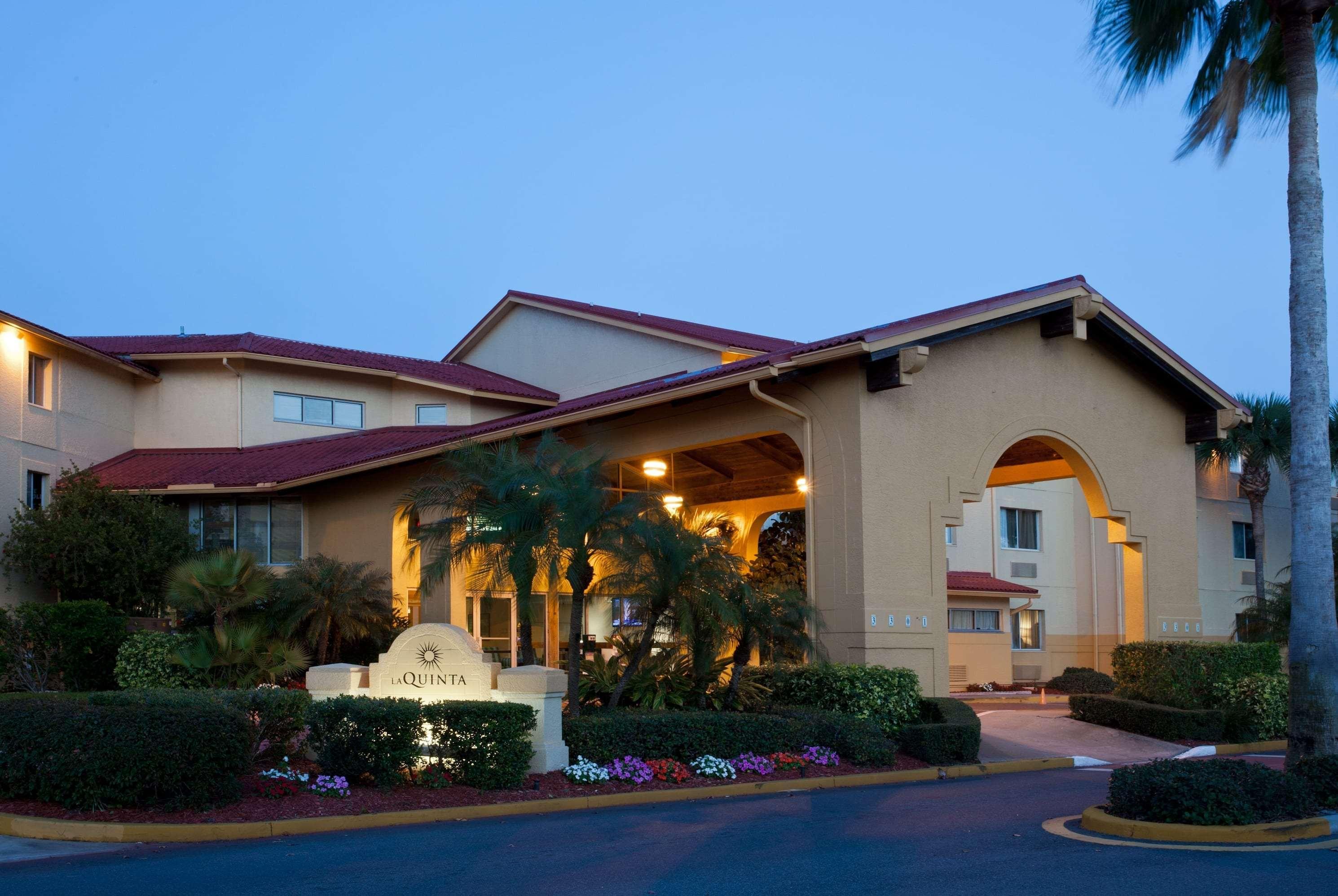 La Quinta By Wyndham St. Pete-Clearwater Airport Hotel Eksteriør billede